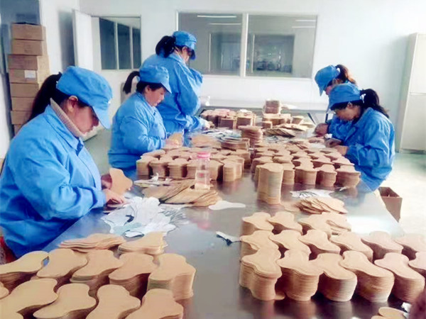 膏藥貼牌是什么意思？委托膏藥代加工的優勢是什么？